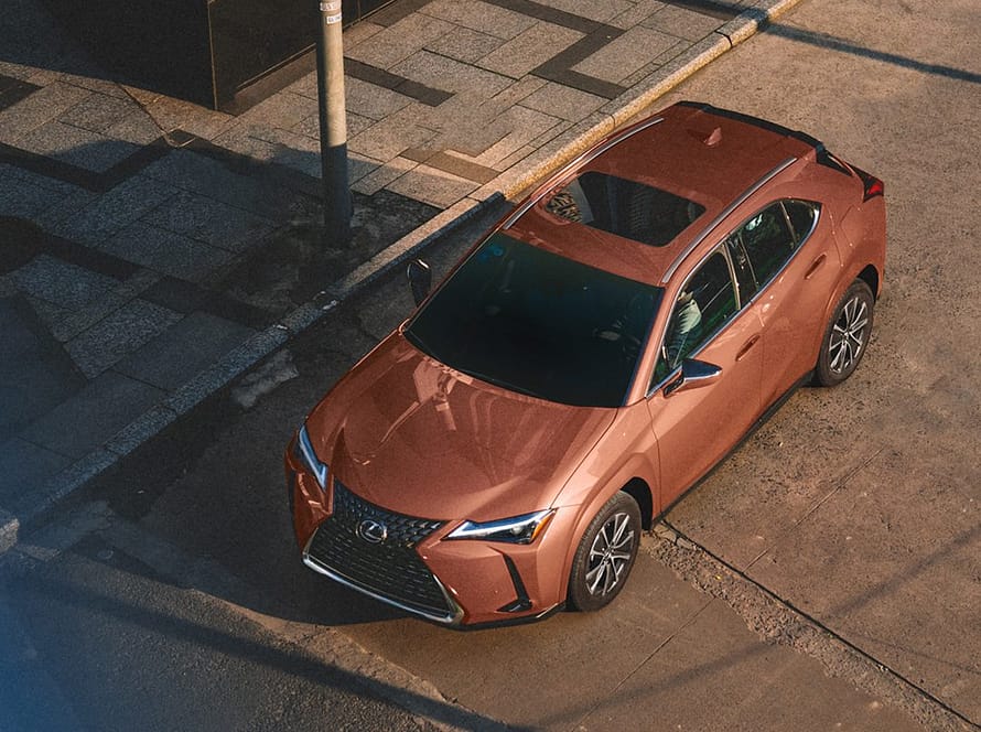 Lexus GX vs LX luxury SUV comparison